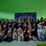 Penyerahan Buku Rekening dan ATM KIP Kuliah Usulan Masyarakat