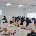 Mahasiswi Biologi F-MIPA IST Annuqayah Dibekali Pengelolaan Laboratotium